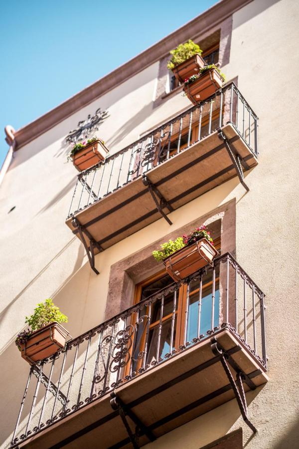 Bosa Queen House Exterior foto